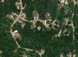 15 Scarborough Dr, Mackinaw, IL