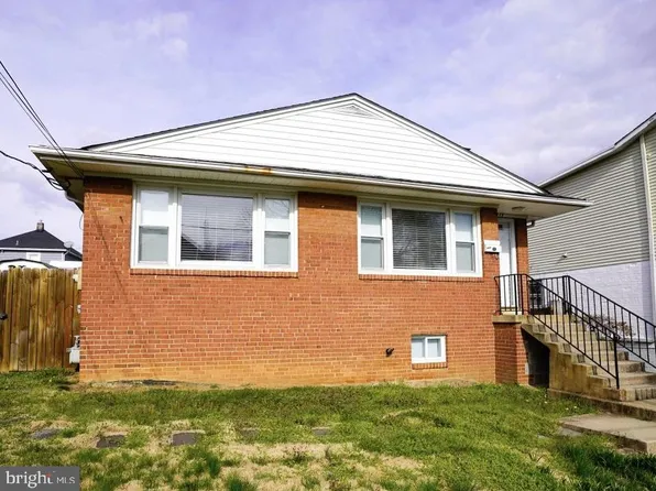 2017 N Cameron St, Arlington, VA 22207