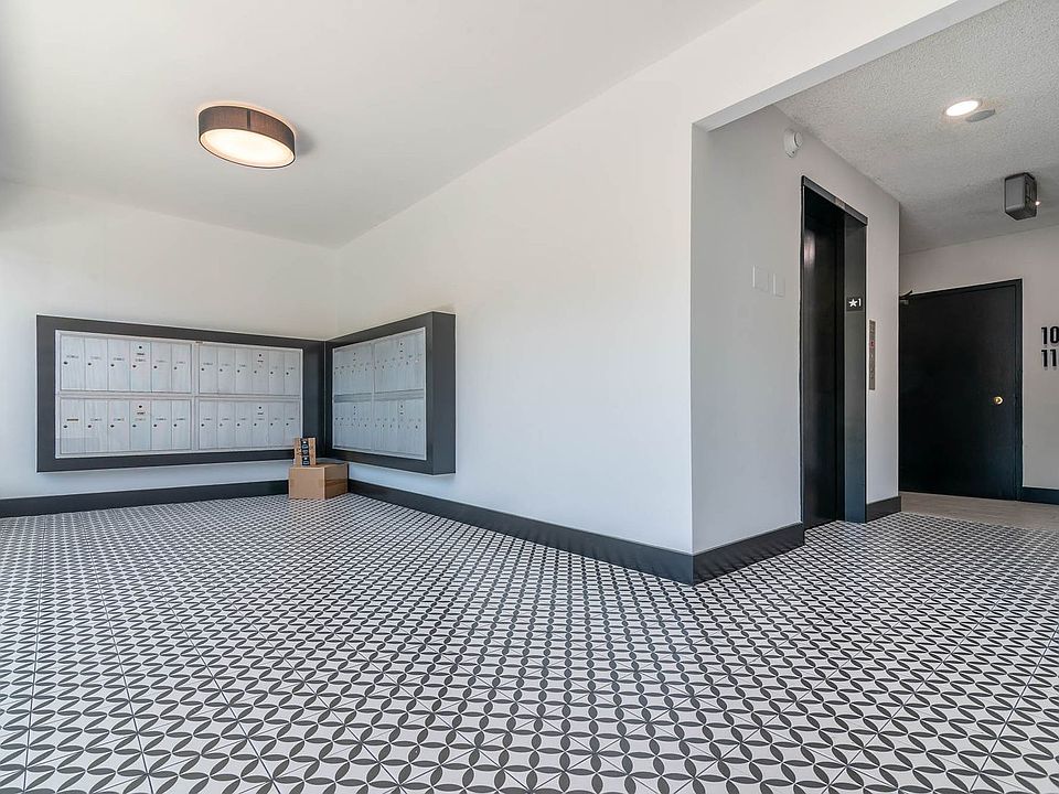 8015 W Romaine St Los Angeles CA Zillow