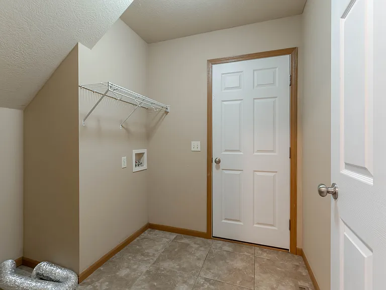 Oakwood Heights Townhomes — Photo 146