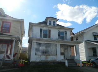 903 7th St, Huntington, WV 25701