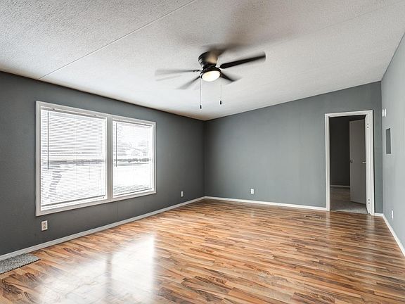 5th image of 9908 N Canton Ave