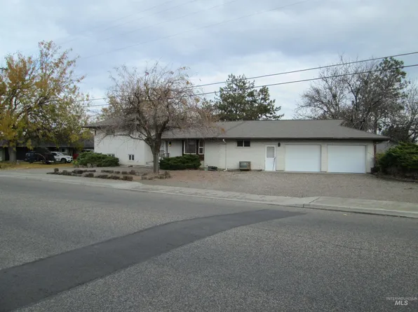 760 Alameda Dr, Ontario, OR 97914