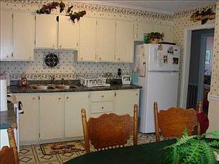 4th image of 264 Bondale Dr