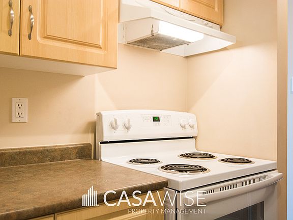 3rd image of 6515 12th Ave NW #303
