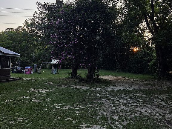 4th image of 4806 Radium Springs Rd