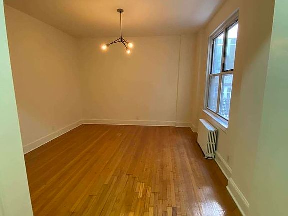 3rd image of 791 Lexington Ave APT 2R