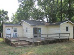 544 Lakeview Dr, Colonial Beach, VA 22443