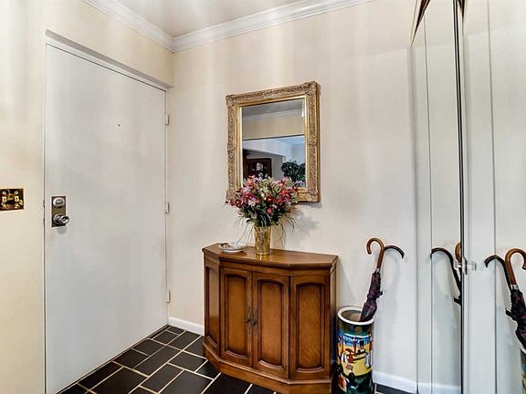 5th image of 3425 Traskwood Cir #D