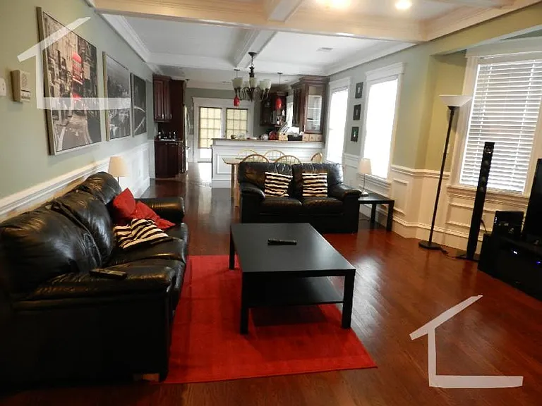 129 Nonantum St #2E — Photo 21