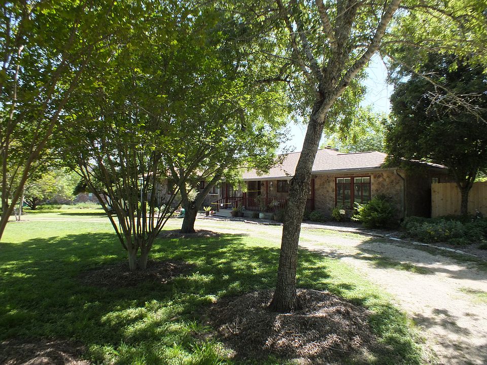 1st image of 12211 Lost Meadows Dr