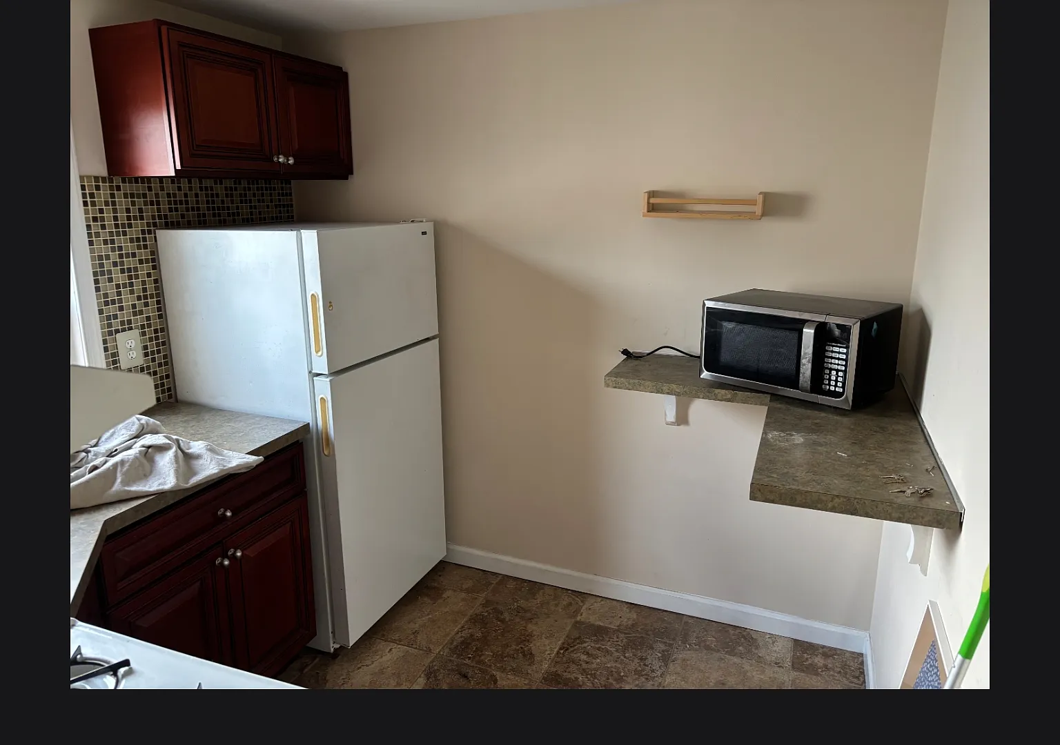 1 bed, 800 sqft, $1,175 — Photo 4
