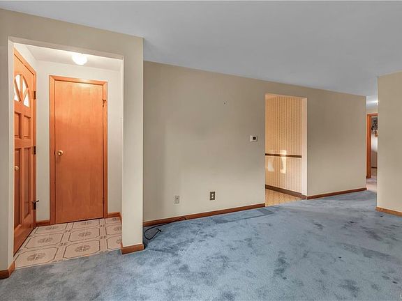 2nd image of 148 Saint Felix Ave