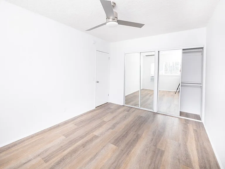 336 S. Alexandria Ave — Photo 26