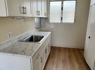1760 Nanea St #401, Honolulu, HI 96826