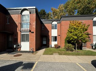 6476 Huggins St #67, Niagara Falls, ON L2J1G9