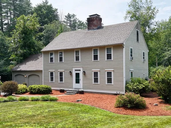 22 Horace Greeley Road, Amherst, NH 03031