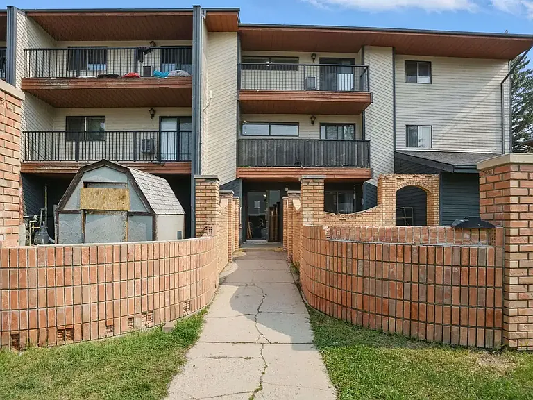 403 Pendygrasse Rd — Photo 20