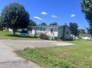 104 Sugar Ln, Lily, KY 40740