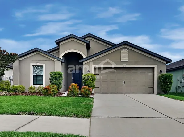 919 Wynnmere Walk Ave, Ruskin, FL 33570