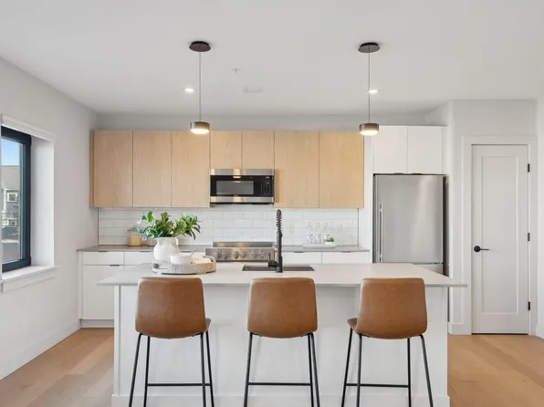 75 Chestnut Street #309, Portland, ME 04101