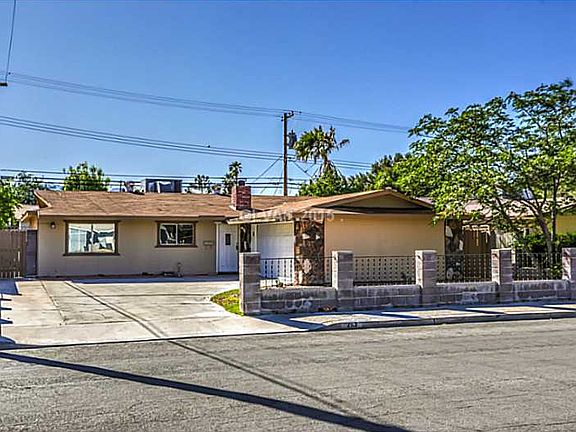 2nd image of 2113 Jeanne Dr
