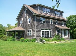 20 Catboat Ln, West Tisbury, MA 02575
