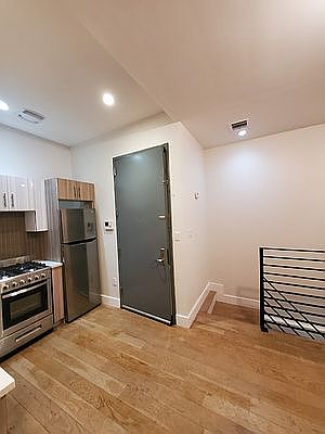 4th image of 211 Malcolm X Blvd #1R