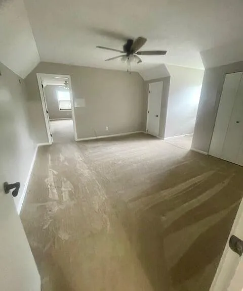 702 Beaver Park — Photo 20