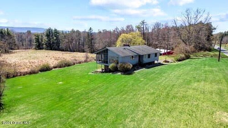 3rd image of 2830 W Old State Rd.