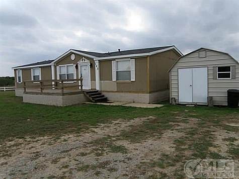 4th image of 143 SE County Road 3144