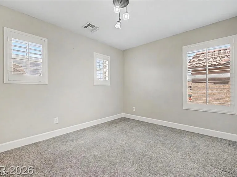 9444 Fort Connah Ct — Photo 31