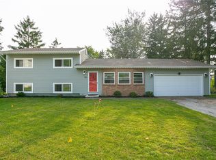 150 Colonnade Dr, Rochester, NY 14623