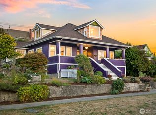 903 13th St, Bellingham, WA