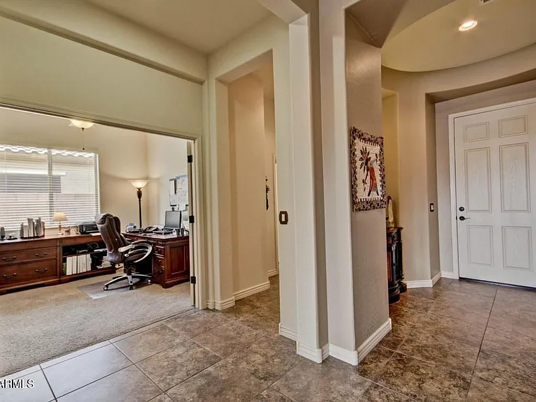 13637 S 175th Dr — Photo 5