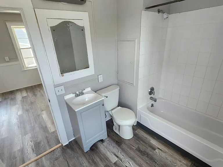 1230 W Highland Ave #3 — Photo 8