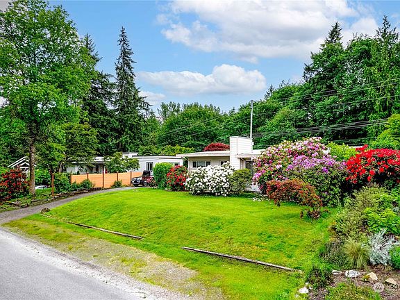 3rd image of 14233 NE 80th Place
