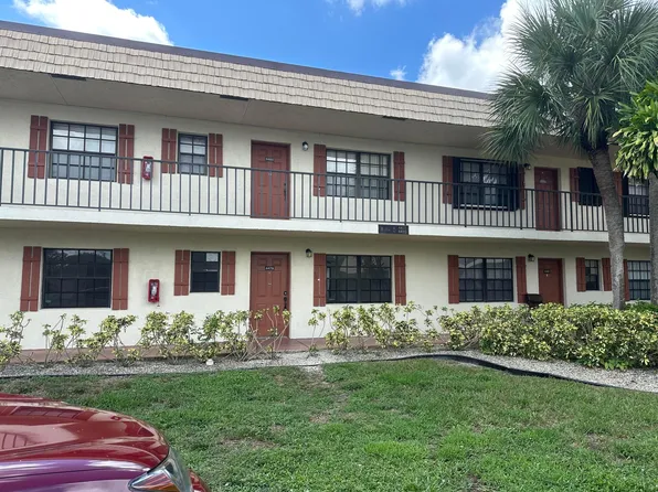 4479 Oak Terrace Drive, Greenacres, FL 33463