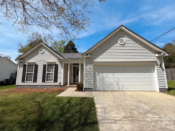 12525 Panthersville Dr, Charlotte, NC 28269