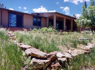 6 Pavo Ln, Rociada, NM 87742