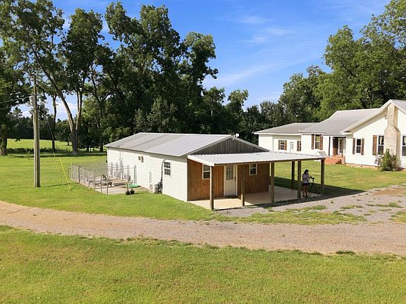 4th image of 5327 Ivy Creek Rd
