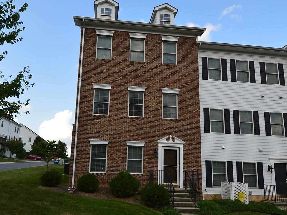 1st image of 137 Flora Vista Ln