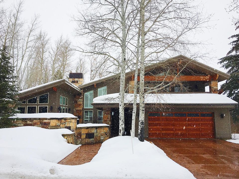 1st image of 2130 Webster Dr