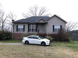 707 Hilltop Rd, Warrior, AL 35180