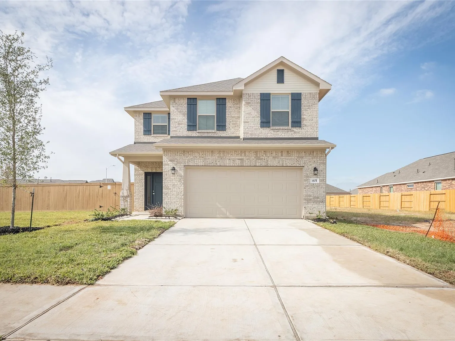 4 bed, 2.5 bath, 2254 sqft, $2,450 — Photo 1