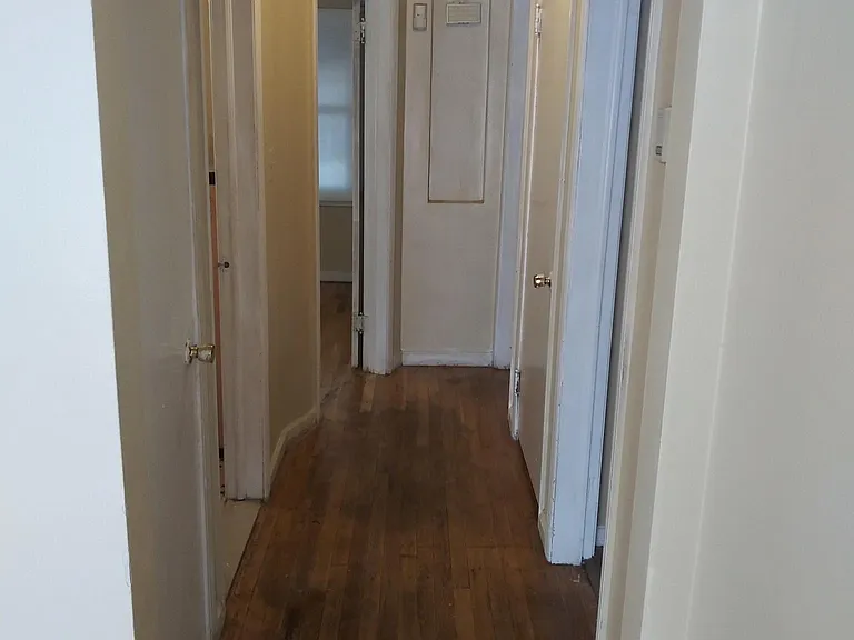 11731 Ashton Ave — Photo 5