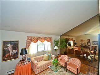 3rd image of 38 Porter Pl