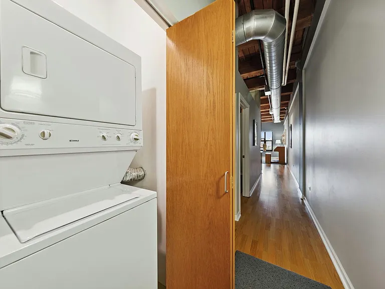 1503 S State St #611 — Photo 5