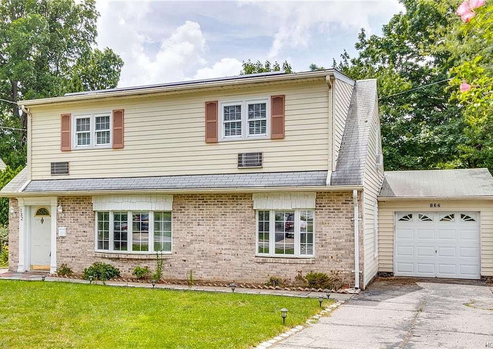 1st image of 132 Jennifer Ln
