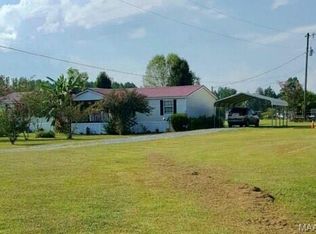 145 Foxwood Rd, Deatsville, AL 36022